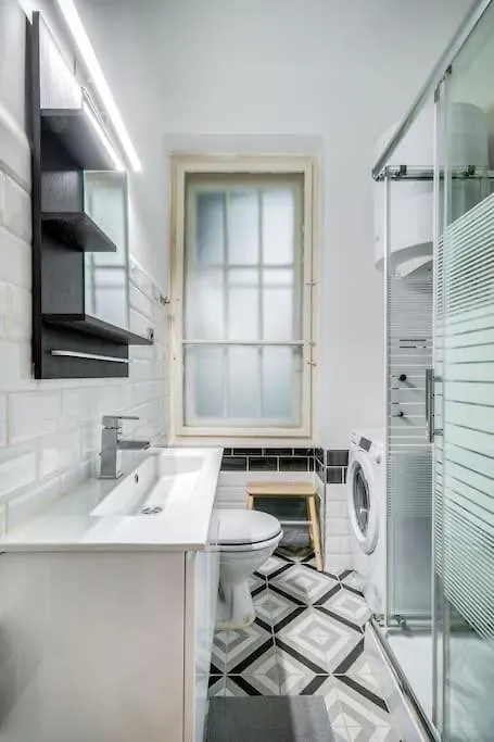 Danube Bank Hideaway Apartment Budapest 0*,  Hungary