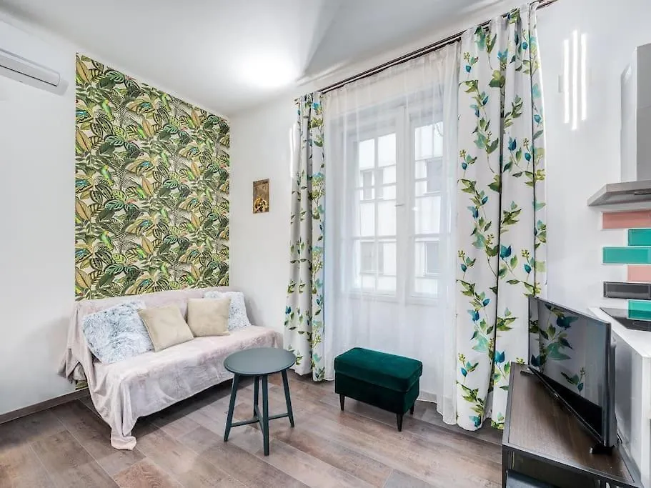 Danube Bank Hideaway Apartment Budapest Hungary