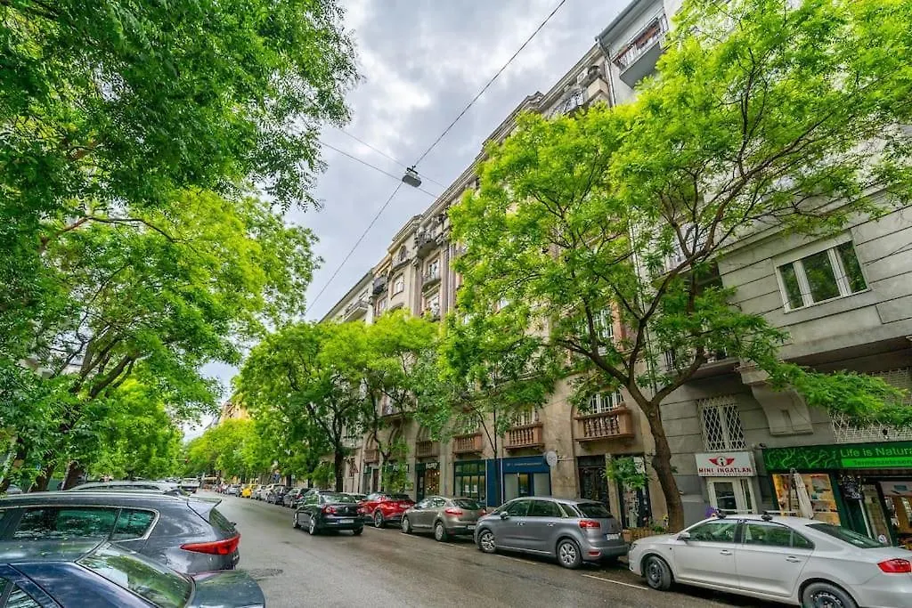 Danube Bank Hideaway Apartment Budapest