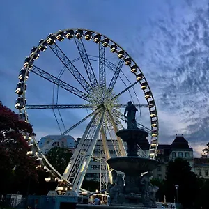 Ja 12 Budapeşte