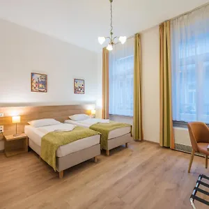3* Hotel Baross -
