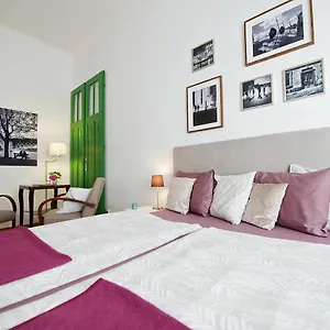 Door Family Apartamento