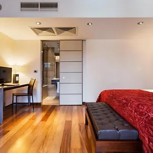 4* Hotel Exe Center